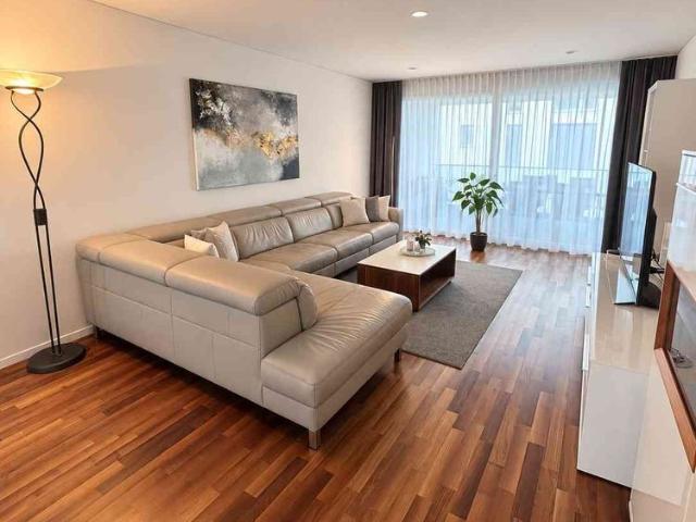 3.5 Zimmer, 102 m², 2. Stock