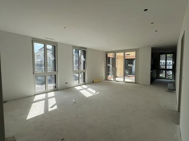 3.5 Zimmer, 107 m², 1. Stock