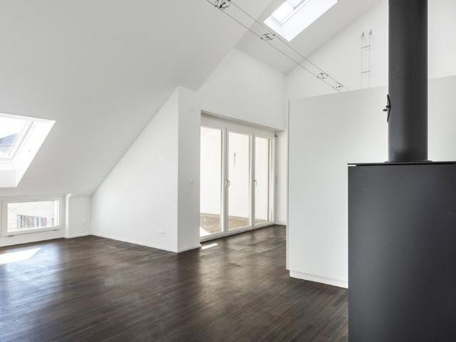 3.5 Zimmer, 107 m², 2. Stock