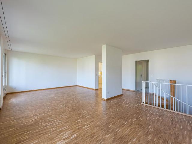 3.5 Zimmer, 104 m², EG