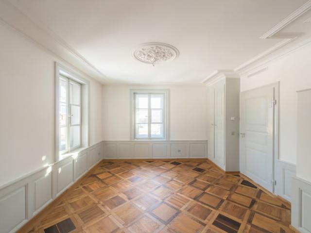 3.5 Zimmer, 105 m², EG
