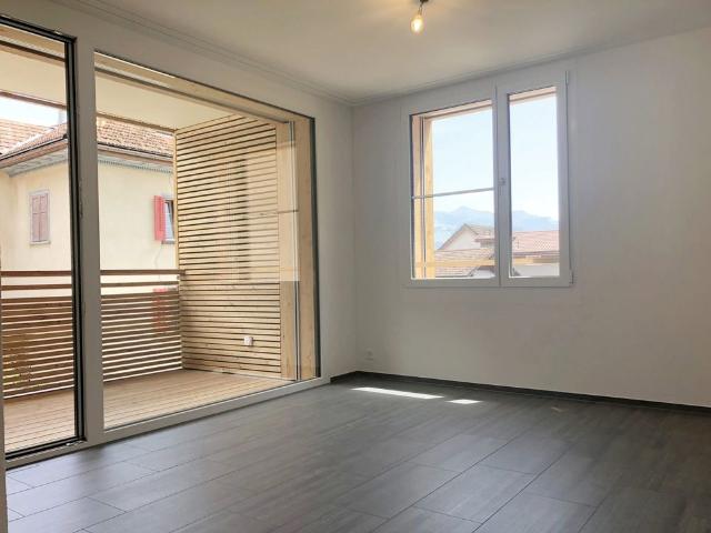 3.5 Zimmer, 105 m², EG