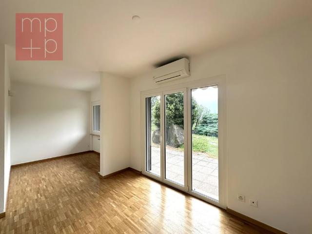 3.5 Zimmer, 105 m², EG