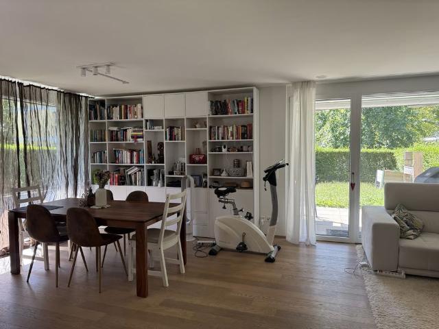 3.5 Zimmer, 105 m², EG