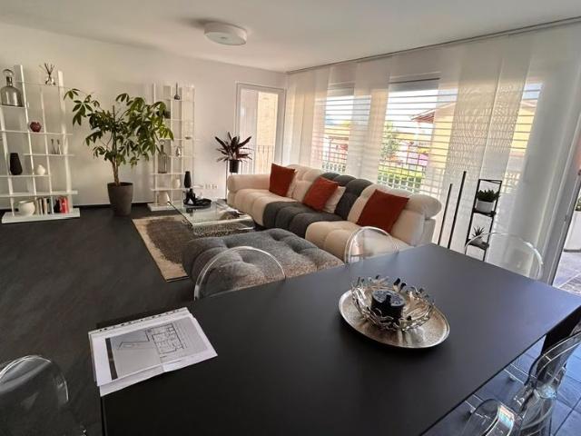 3.5 Zimmer, 105 m², 1. Stock