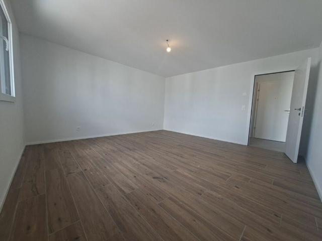 3.5 Zimmer, 105 m², 1. Stock