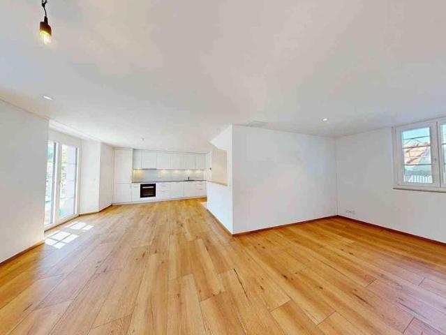 3.5 Zimmer, 105 m², 1. Stock