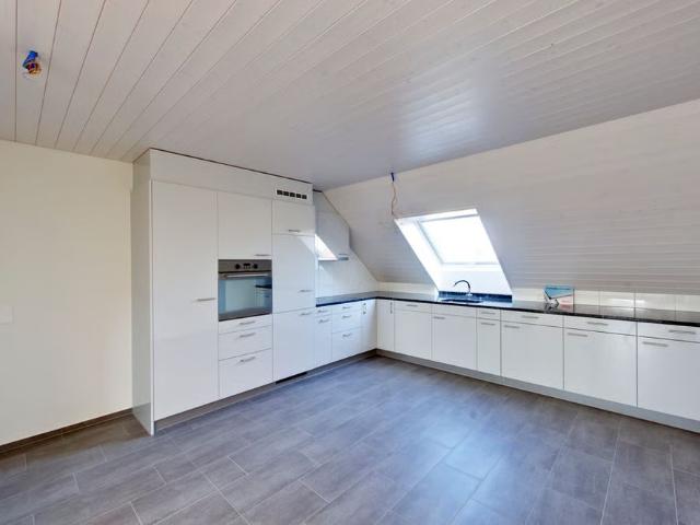 3.5 Zimmer, 105 m², 3. Stock