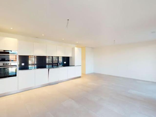 3.5 Zimmer, 106 m², EG