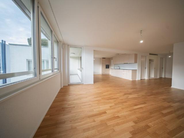 3.5 Zimmer, 108 m², 2. Stock