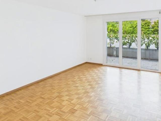 3.5 Zimmer, 109 m², EG