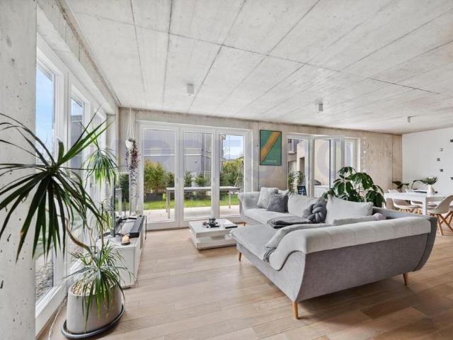 3.5 Zimmer, 109 m², EG