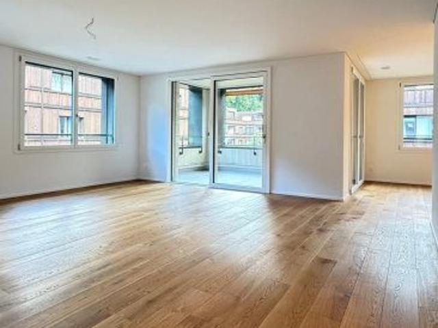 3.5 Zimmer, 113 m², EG