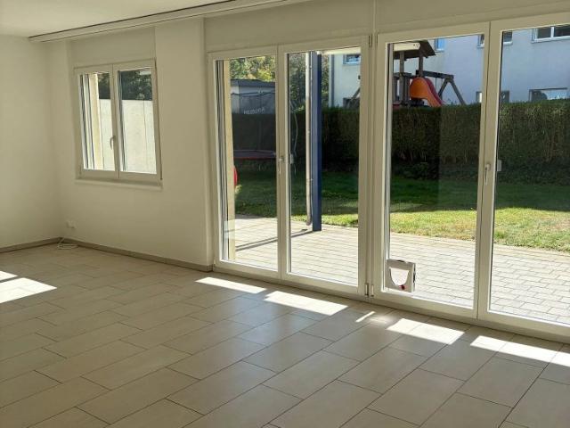3.5 Zimmer, 110 m², EG