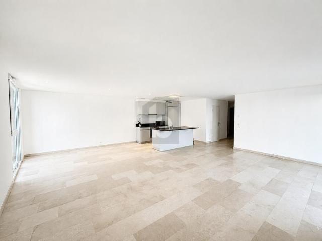 3.5 Zimmer, 110 m², 1. Stock