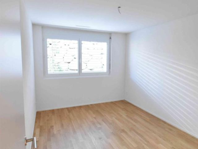 3.5 Zimmer, 111 m², EG