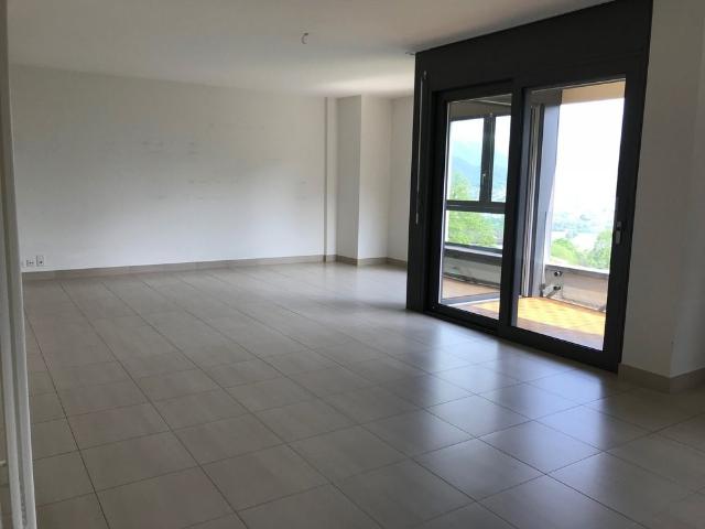 3.5 Zimmer, 115 m², 1. Stock
