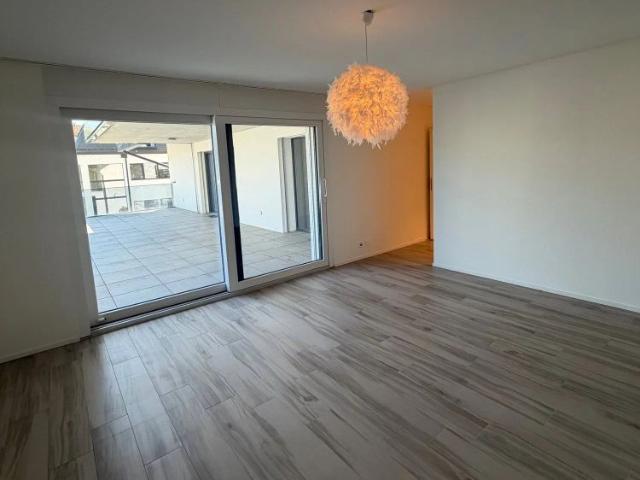 3.5 Zimmer, 118 m², 1. Stock