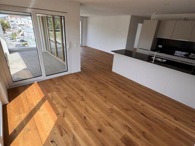 3.5 Zimmer, 120 m², 3. Stock