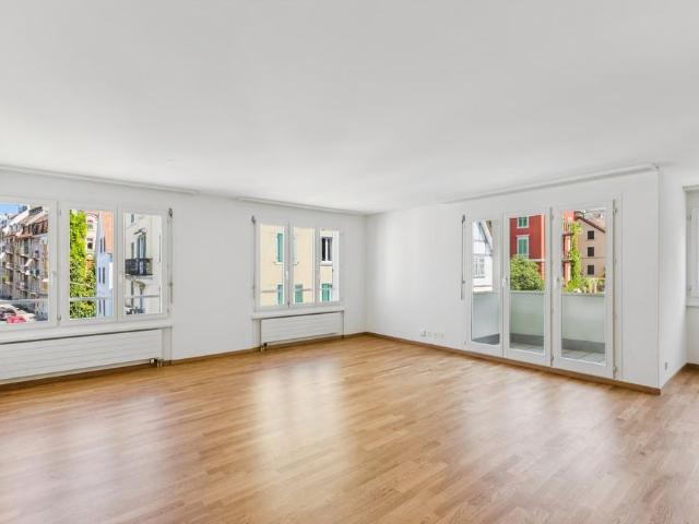 3.5 Zimmer, 125 m², 2. Stock