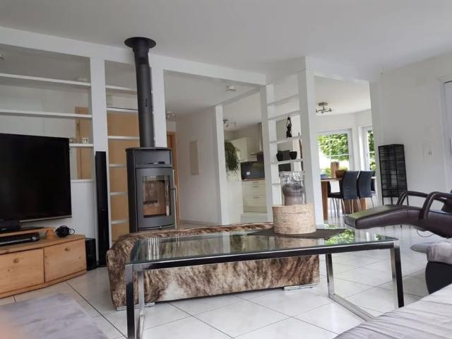 3.5 Zimmer, 128 m², EG