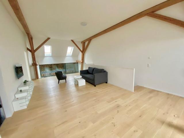 3.5 Zimmer, 128 m², 1. Stock