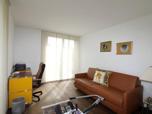 3.5 Zimmer, 129 m², 2. Stock