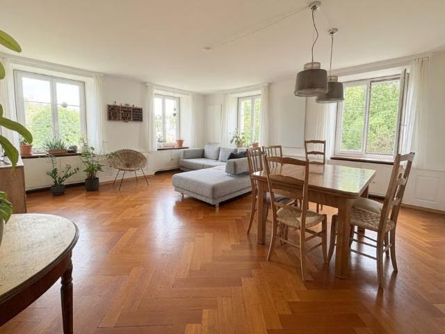 3.5 Zimmer, 130 m², 1. Stock