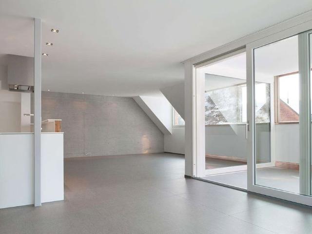 3.5 Zimmer, 130 m², 2. Stock
