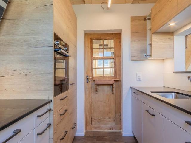 3.5 Zimmer, 130 m², 2. Stock