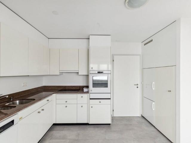 3.5 Zimmer, 130 m², 4. Stock