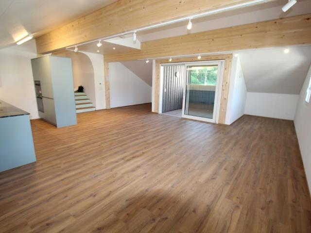 3.5 Zimmer, 135 m², 1. Stock