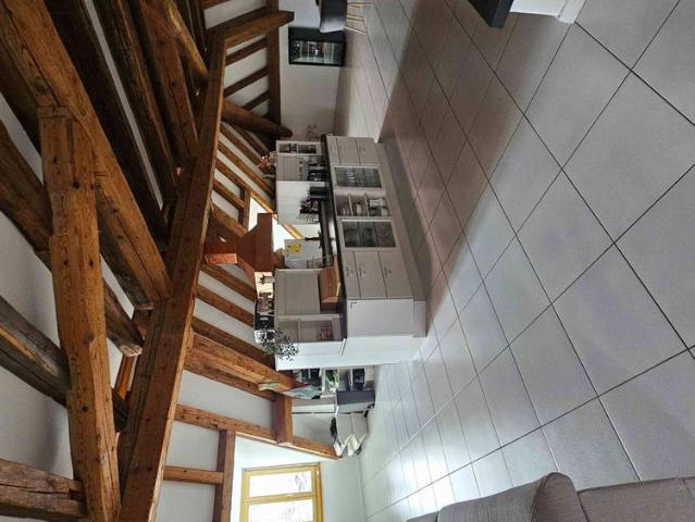 3.5 Zimmer, 220 m²