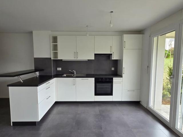 3.5 Zimmer, 64 m², EG