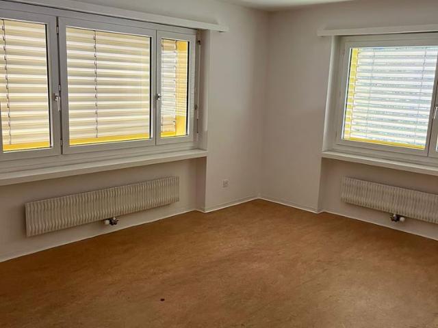 3.5 Zimmer, 65 m², 1. Stock