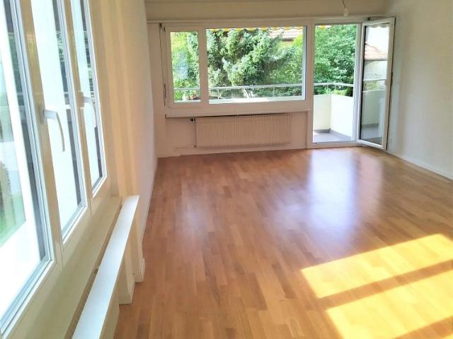 3.5 Zimmer, 65 m², 1. Stock