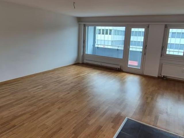 3.5 Zimmer, 65 m², 5. Stock