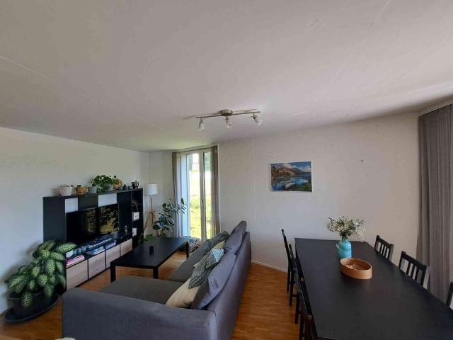 3.5 Zimmer, 66 m², 1. Stock