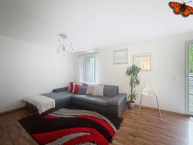 3.5 Zimmer, 67 m², EG