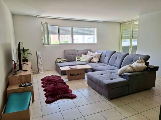 3.5 Zimmer, 68 m², 1. Stock