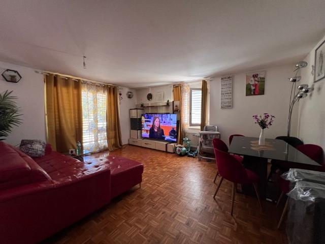 3.5 Zimmer, 68 m², EG