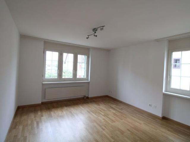 3.5 Zimmer, 68 m², EG
