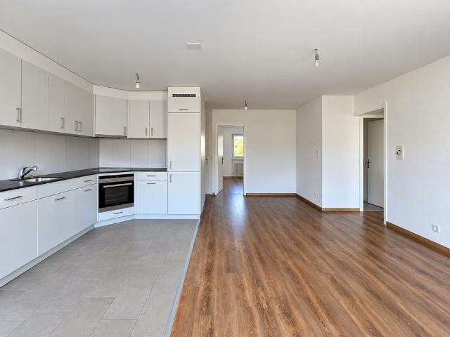 3.5 Zimmer, 60 m², 2. Stock