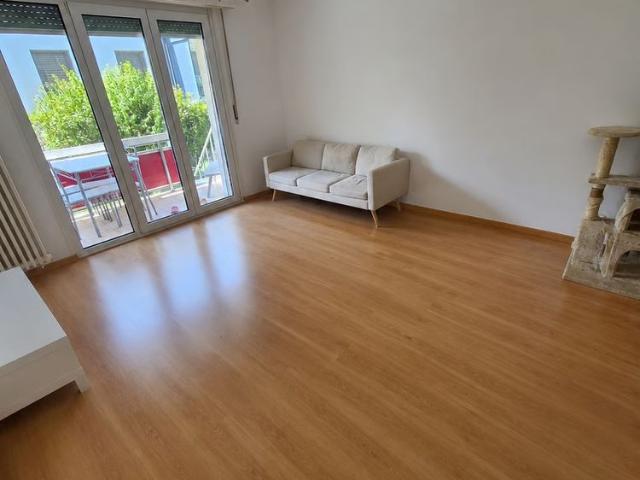 3.5 Zimmer, 60 m²