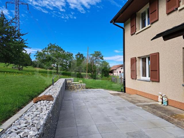 3.5 Zimmer, 60 m², EG