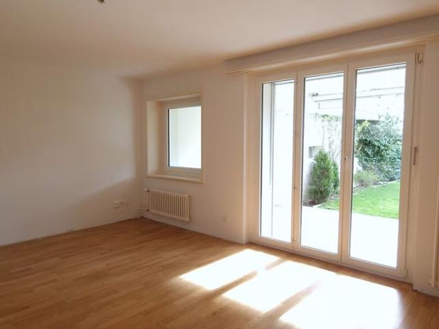 3.5 Zimmer, 60 m², EG