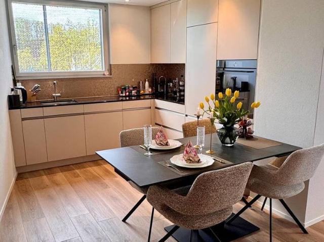 3.5 Zimmer, 61 m², 2. Stock