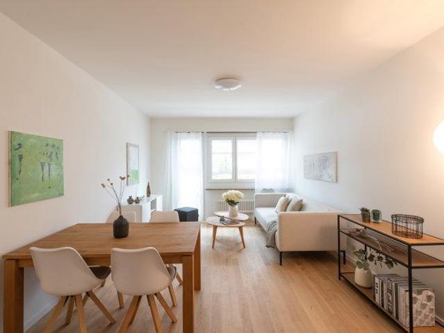 3.5 Zimmer, 74 m², 1. Stock