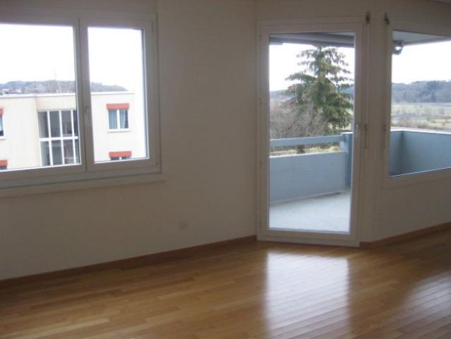 3.5 Zimmer, 74 m², 2. Stock