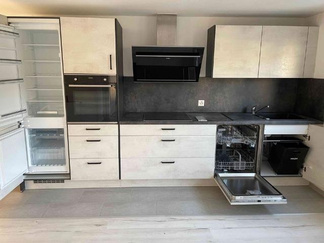 3.5 Zimmer, 74 m², EG